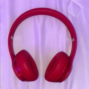 red solo 2 wireless beats
